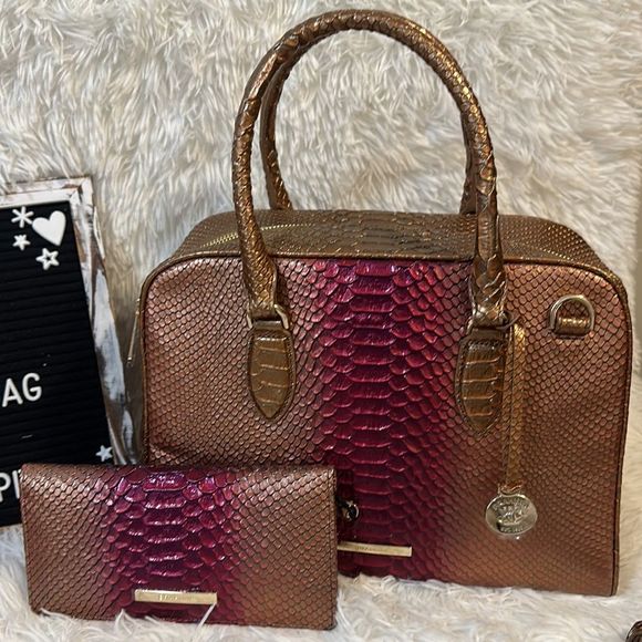 Brahmin Marissa/Ady set in pomegranate harkness - Picture 4 of 12